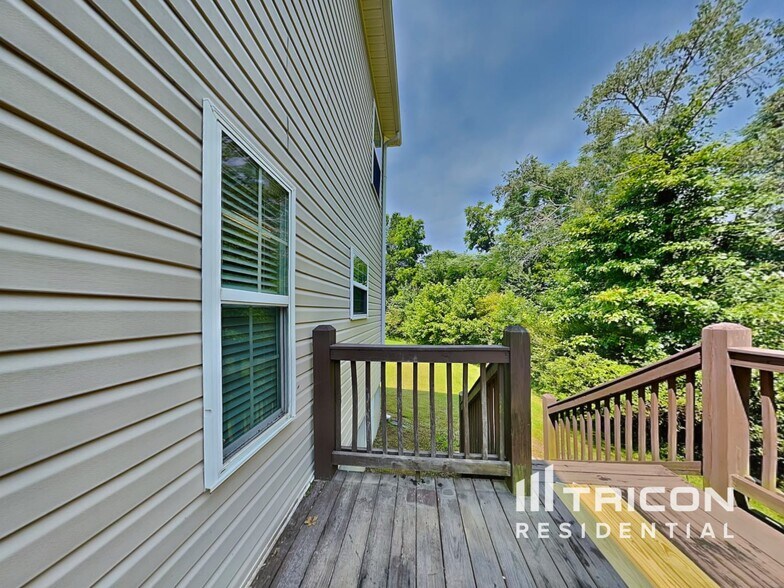 Building Photo - 2635 Brookgate Crossing