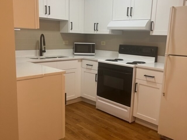 Building Photo - 2218 Falcon Dr