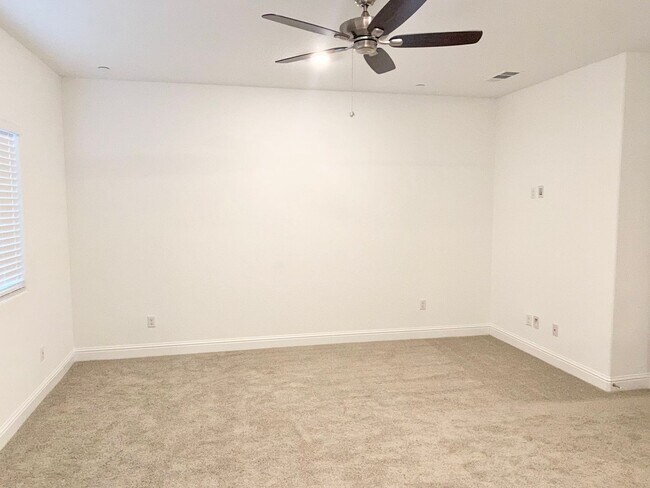 Building Photo - BRAND NEW 3 Bed 2 Bath Lennar Home in the ...