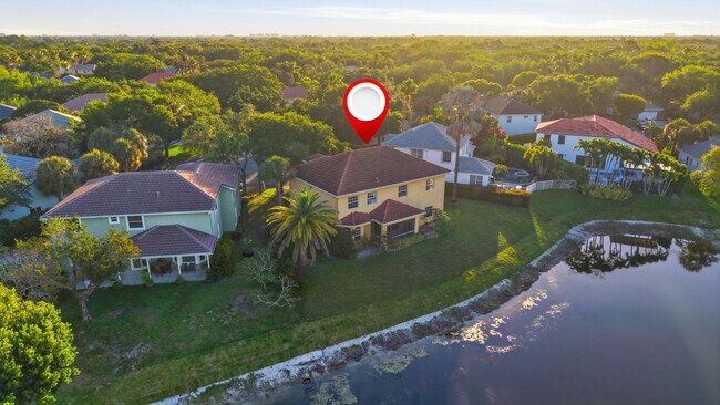 Building Photo - 207 Banyanwood Point