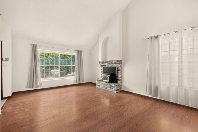 Building Photo - 7817 Sunrose Dr NW