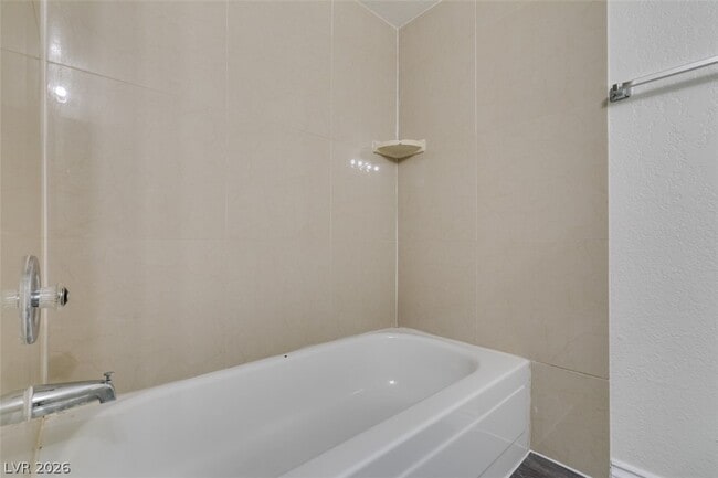 Building Photo - 3790 Shirebrook Dr