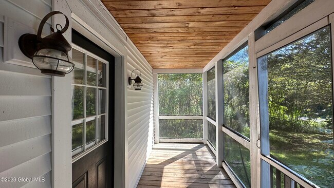 Building Photo - 234 Colebrook Rd