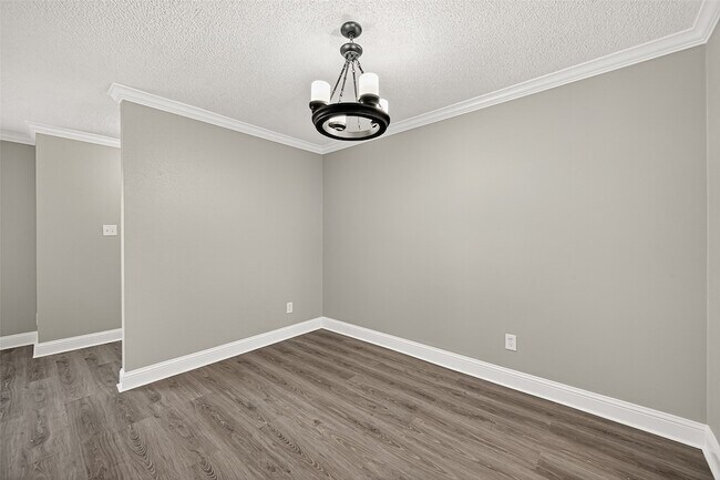 Building Photo - 14535 Misty Meadow Ln