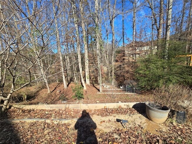 Building Photo - 3845 Dalwood Dr