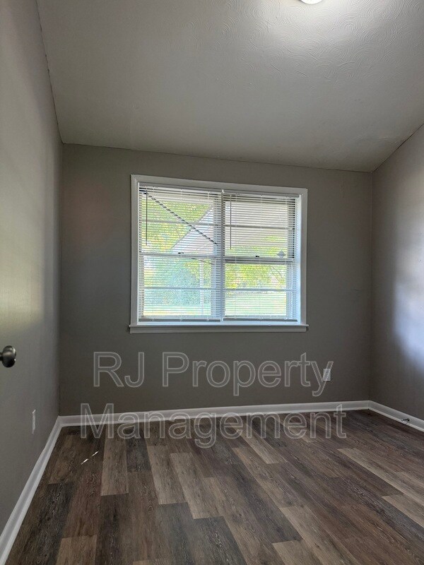 Building Photo - 3417 Edgar St