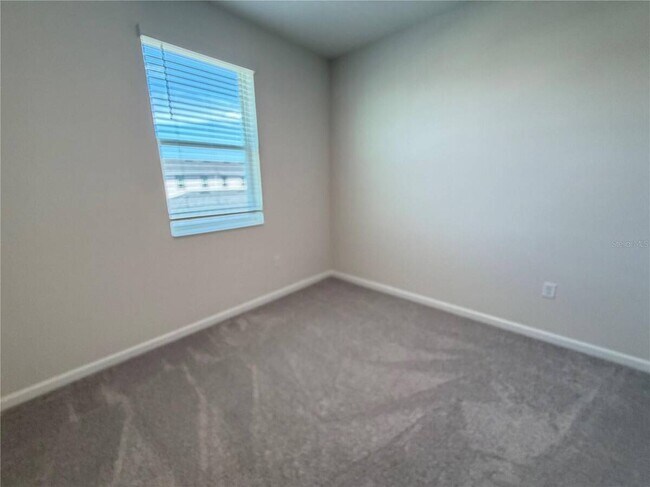 Building Photo - 474 Lady Palm St