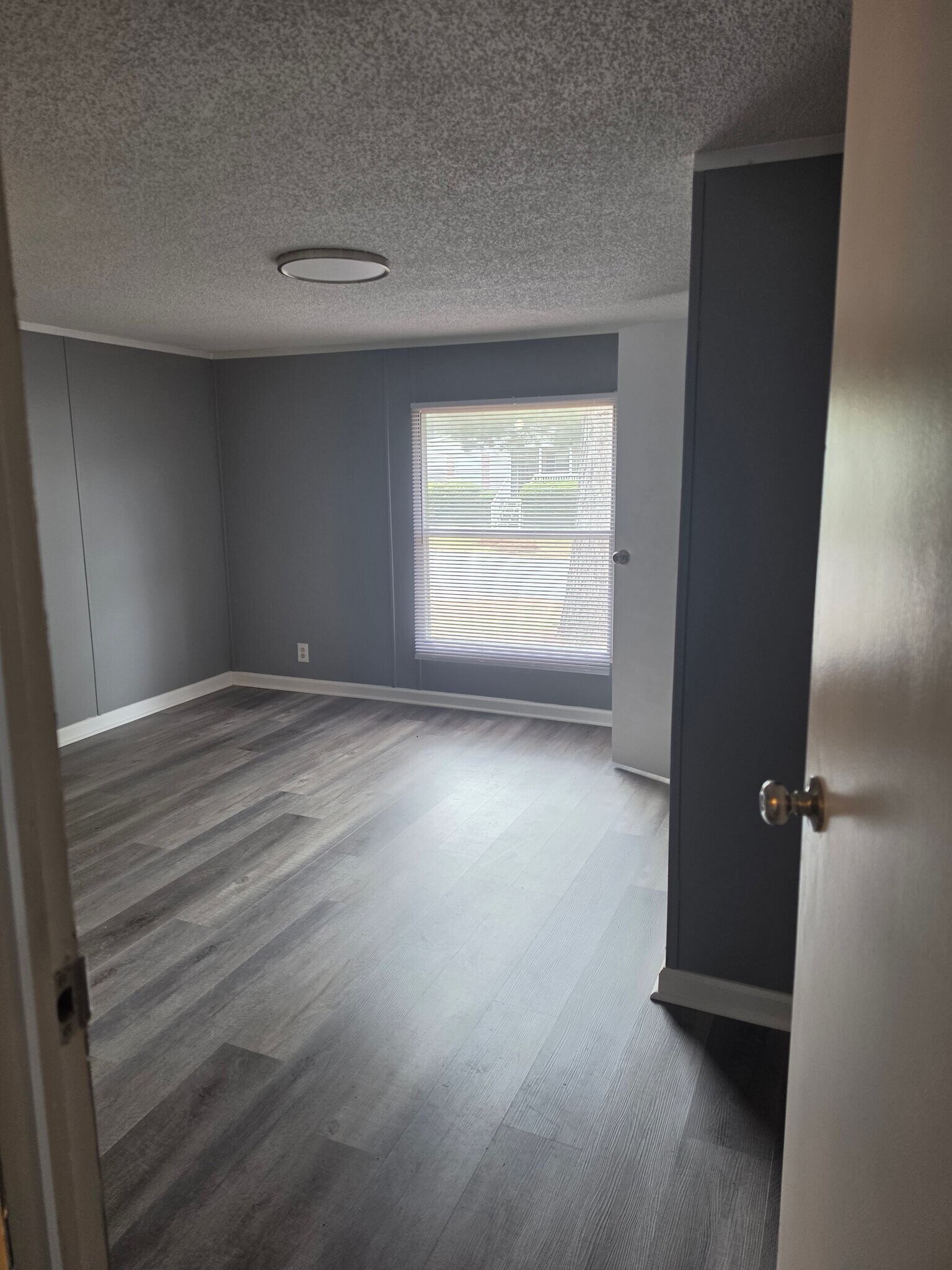 Building Photo - 3006 Amberjack Rd