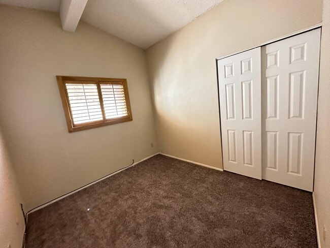 Building Photo - 5021 Dearborne Dr