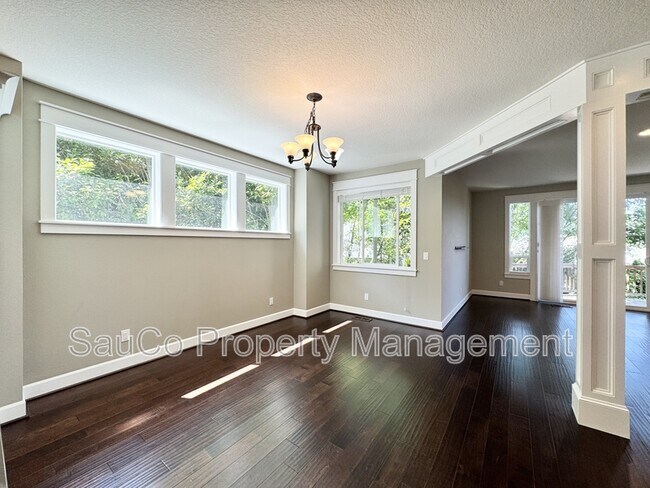 Building Photo - 13257 SW Maplecrest Ct