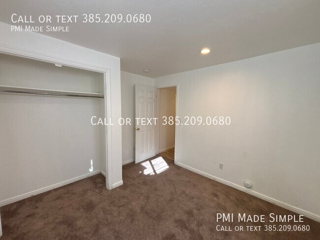 Building Photo - 826 S 1560 E