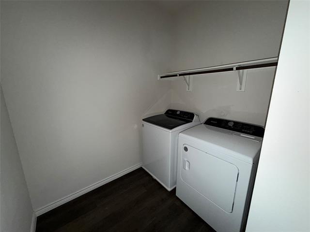 Building Photo - 1924 Buffalo Hill Dr