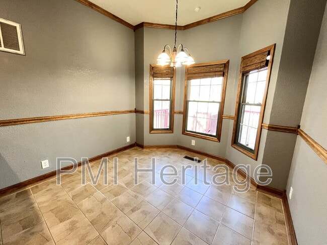 Building Photo - 95 Bassingham Dr