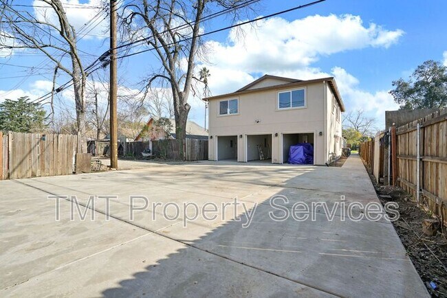 Building Photo - 4190 35th St
