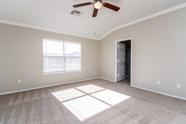 Building Photo - 12902 Trail Hollow Ct