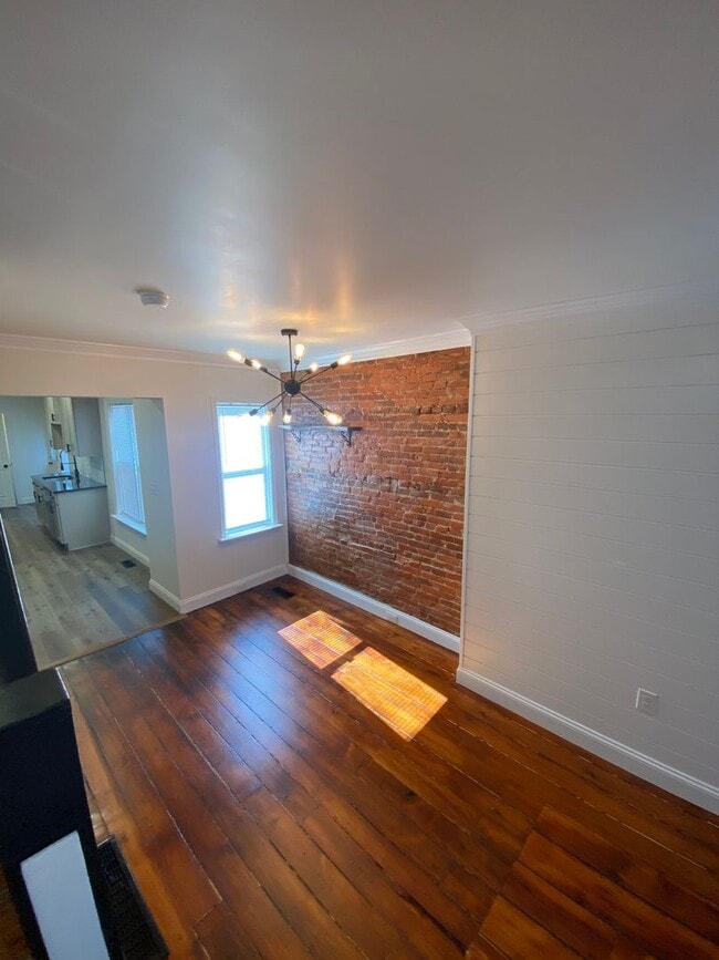 Building Photo - Beautiful 3-Bedroom Home!