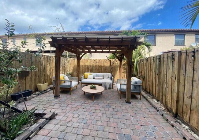 Building Photo - 11543 SW 248th Ln