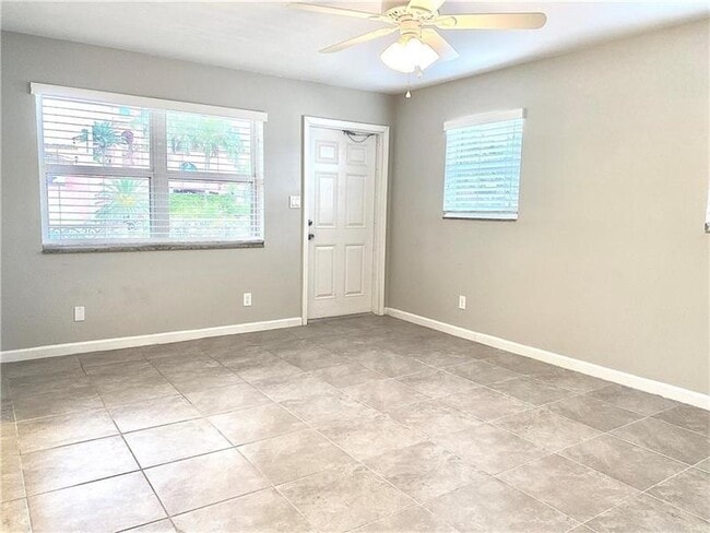 Building Photo - 2121 N Ocean Blvd