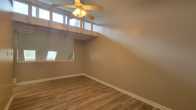 Building Photo - 70 Camp Creek Rd N