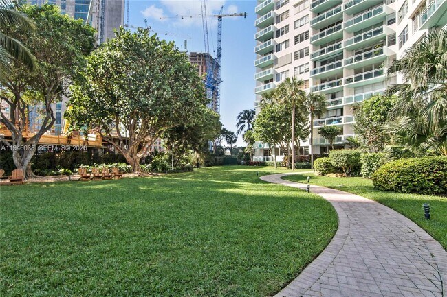 Building Photo - 3301 NE 5th Ave