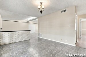Building Photo - 801 Oblate Dr