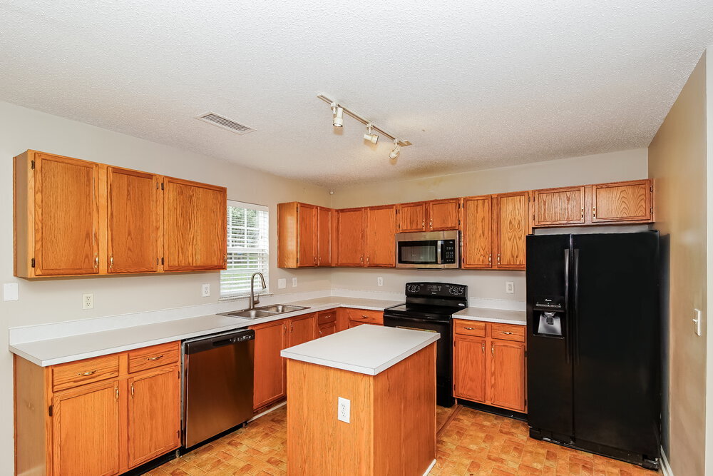 Building Photo - 5220 Moonlight Trail SW