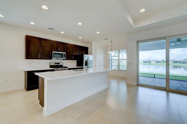 Building Photo - 11886 SW Poseidon Way