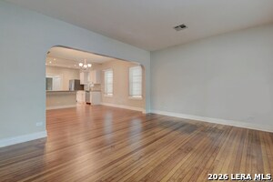 Building Photo - 1932 W Huisache Ave