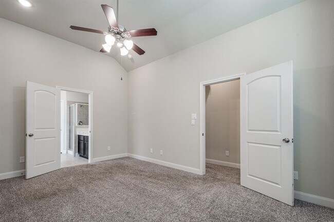 Building Photo - 4831 Eagles Glen Dr