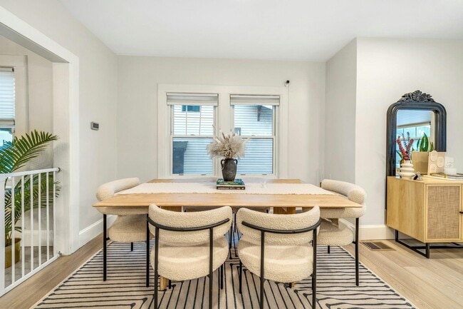 Building Photo - 67 Hillcrest Rd