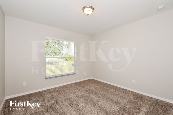 Building Photo - 405 NW 6th Terrace