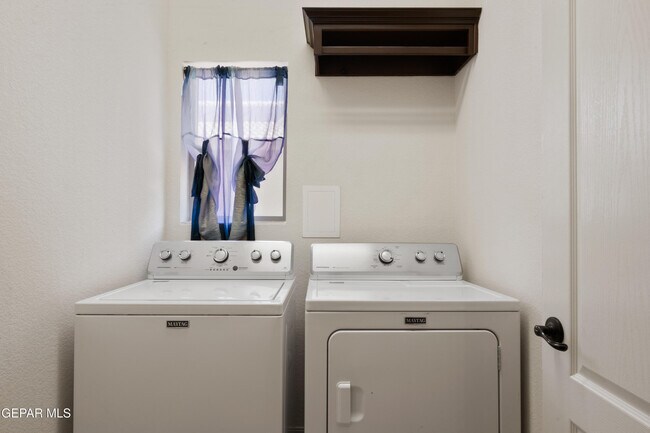 Building Photo - 13483 Halifax St