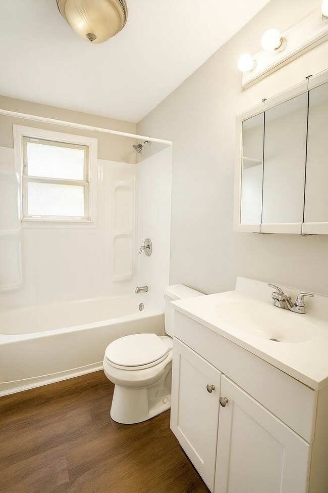 Building Photo - 3 Bed 1 Bath –  On Rental Millbrook Road