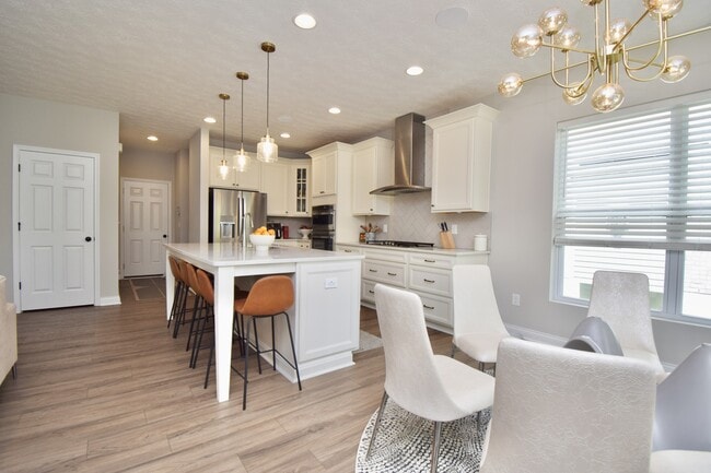 Building Photo - 7164 Glenvalley Dr