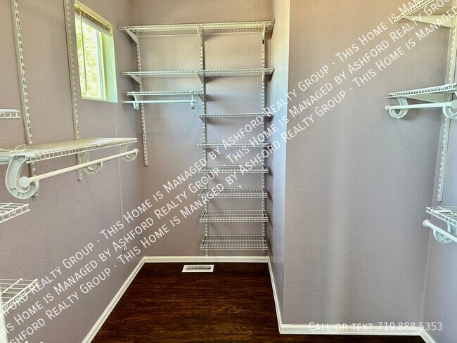 Building Photo - 5451 Stetson Meadows Dr