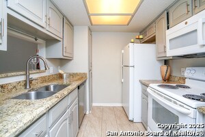 Building Photo - 11843 Braesview