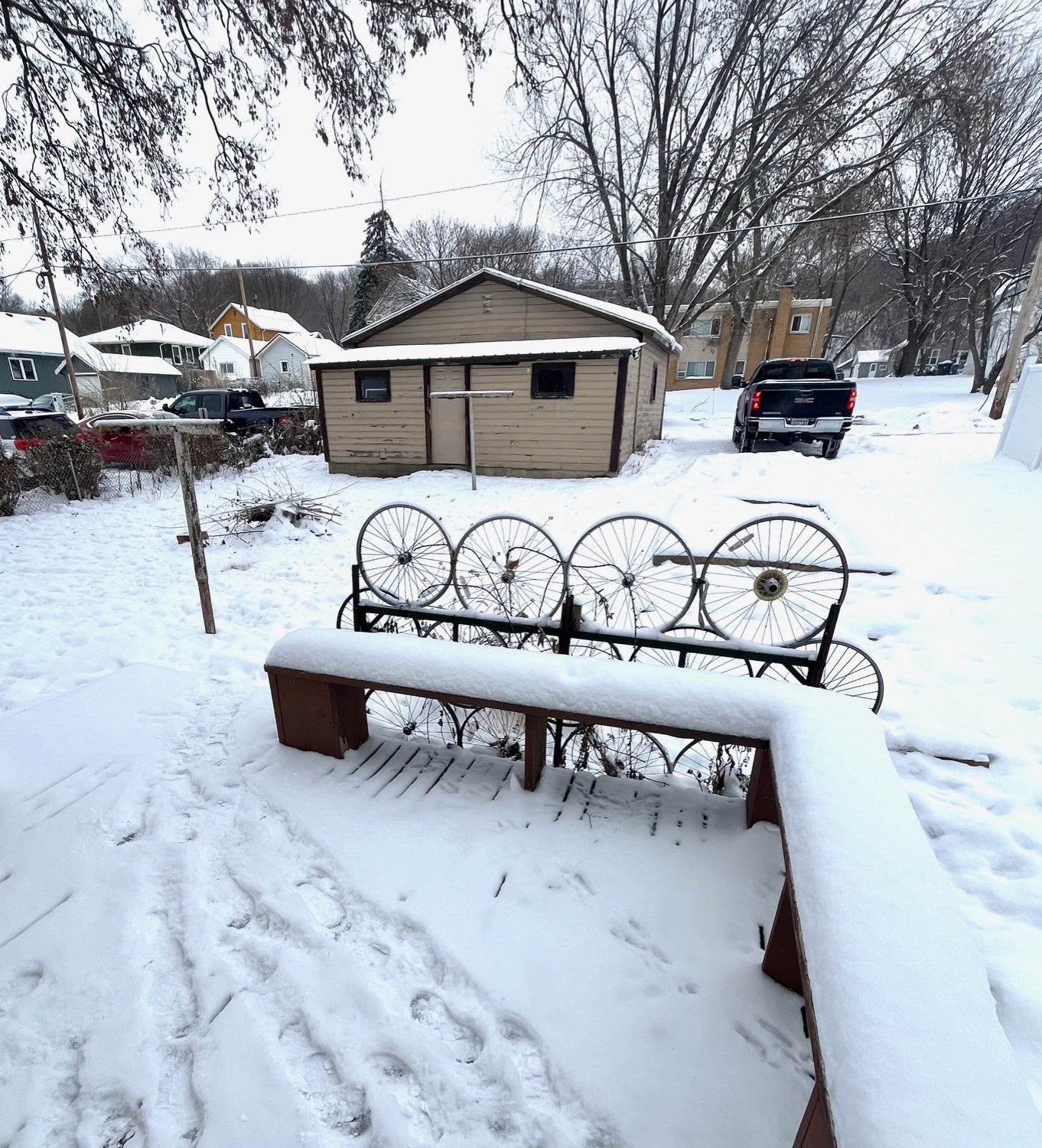 Building Photo - 817 N 5th St