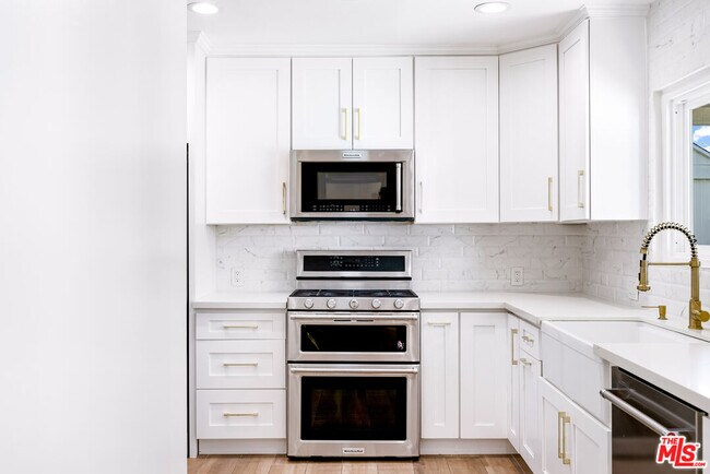 Building Photo - 14516 Otsego St