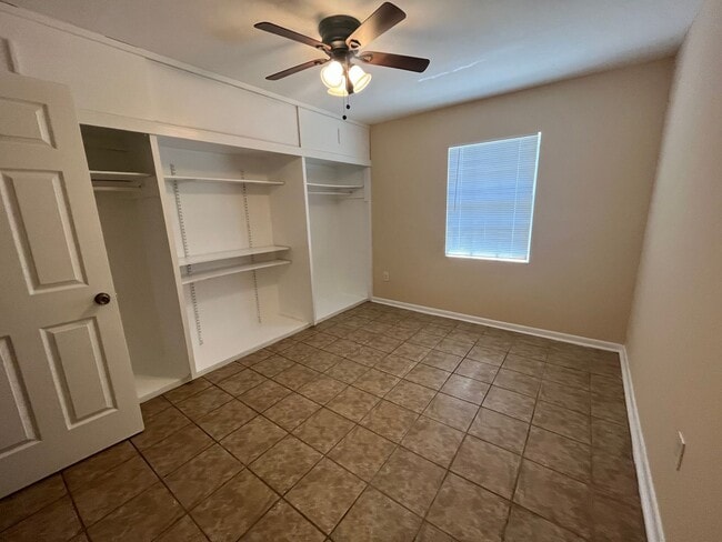 Building Photo - Balsamo Trust 182