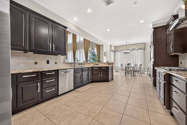 Building Photo - 5303 Fenwick Way Ct