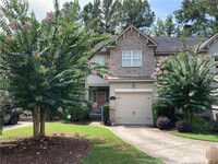 Building Photo - 340 Bahama Loop