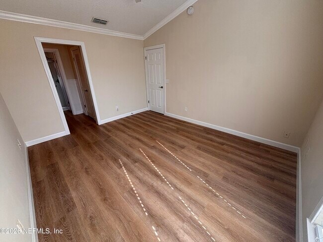 Building Photo - 7827 Fawn Brook Cir E