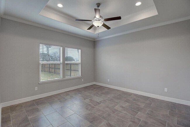 Building Photo - 7530 Sable Creek Dr