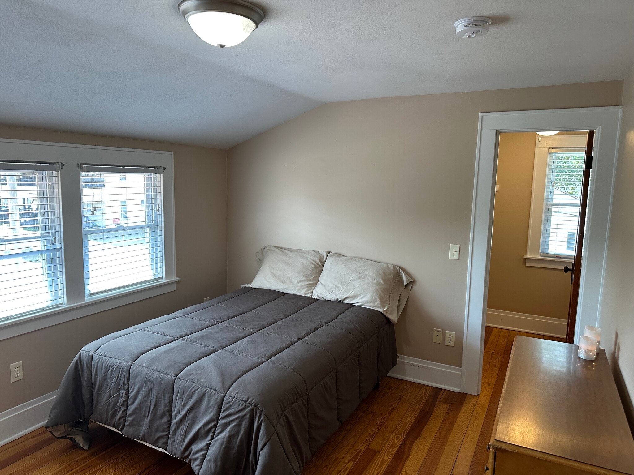 Building Photo - 4 Water St