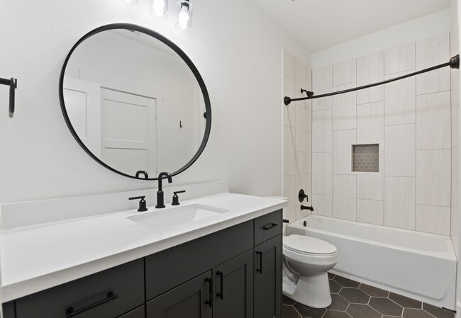 Building Photo - 19330 Veterans Rd