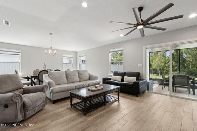 Building Photo - 66103 Edgewater Dr