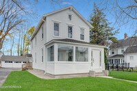 Building Photo - 448 Monmouth Rd