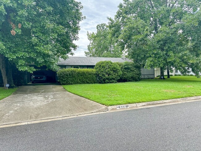 Primary Photo - 6330 NW 26th Ter