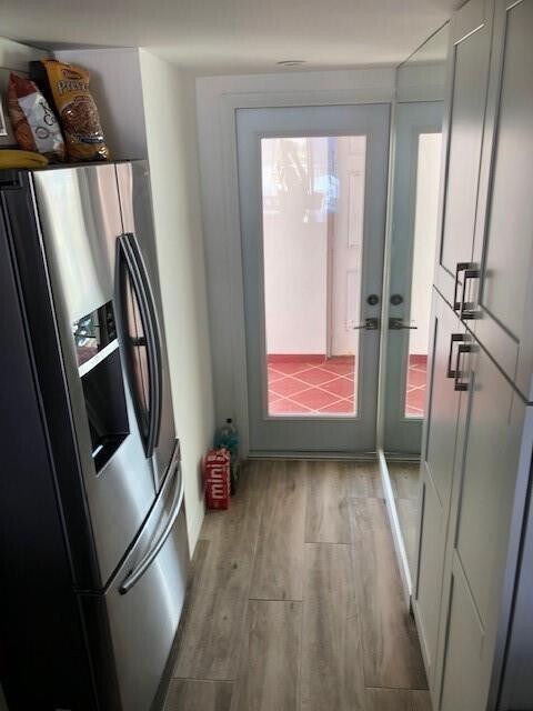 Building Photo - 1609 N Riverside Dr