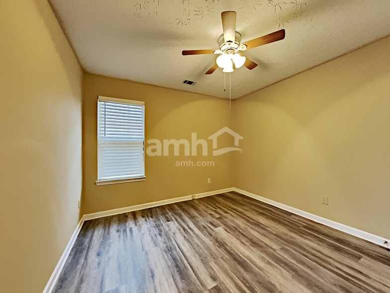 Building Photo - 2143 Andrewood Pl